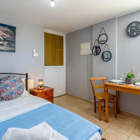 Piccolo In Apartamento Larnaca